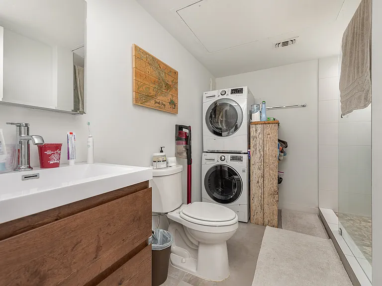 3901 Travis St — Photo 13
