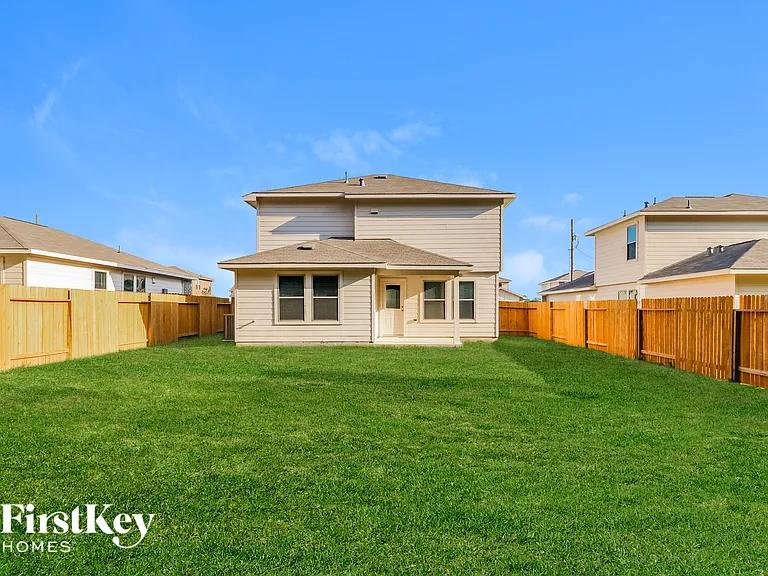 25597 Roy Rogers Rd — Photo 1