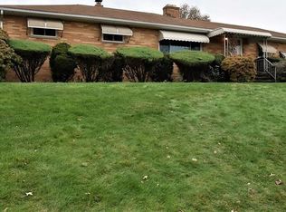 5524 Briarcliff Dr, Garfield Heights, OH
