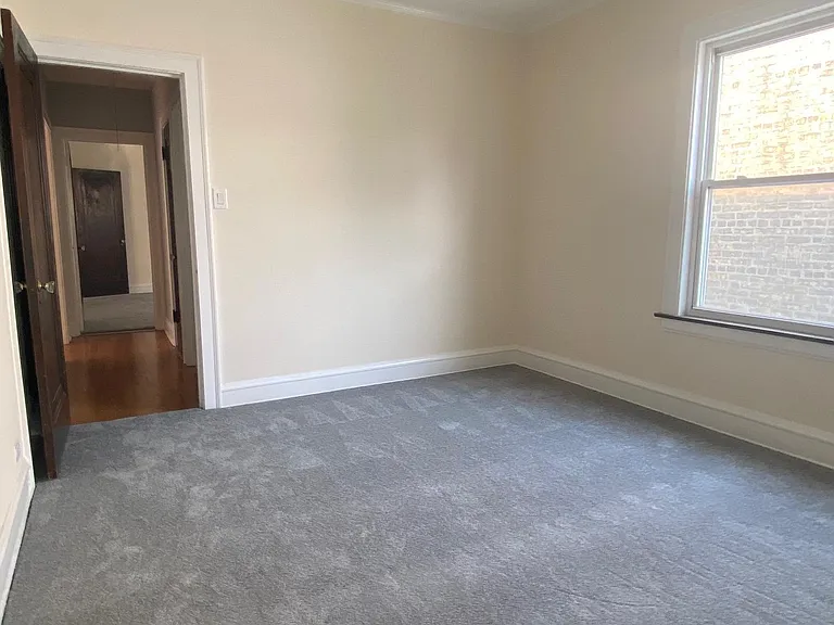 2539 W Coyle Ave — Photo 5