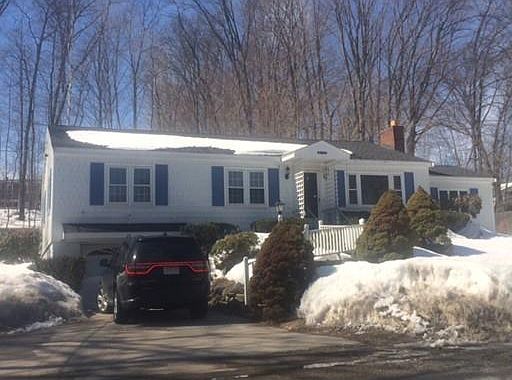 1st image of 28 Kenoza St