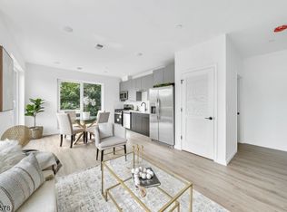 15 S 13th St #505, Newark, NJ 07107
