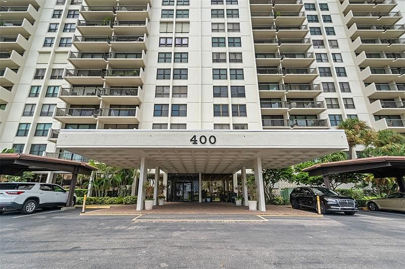 1st image of 400 Island Way