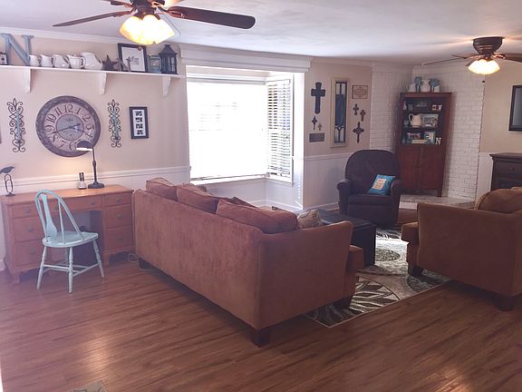 Plenty of Room to Entertain