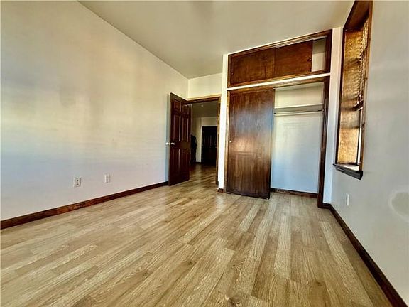 2nd image of 1715 W 13th St #2R