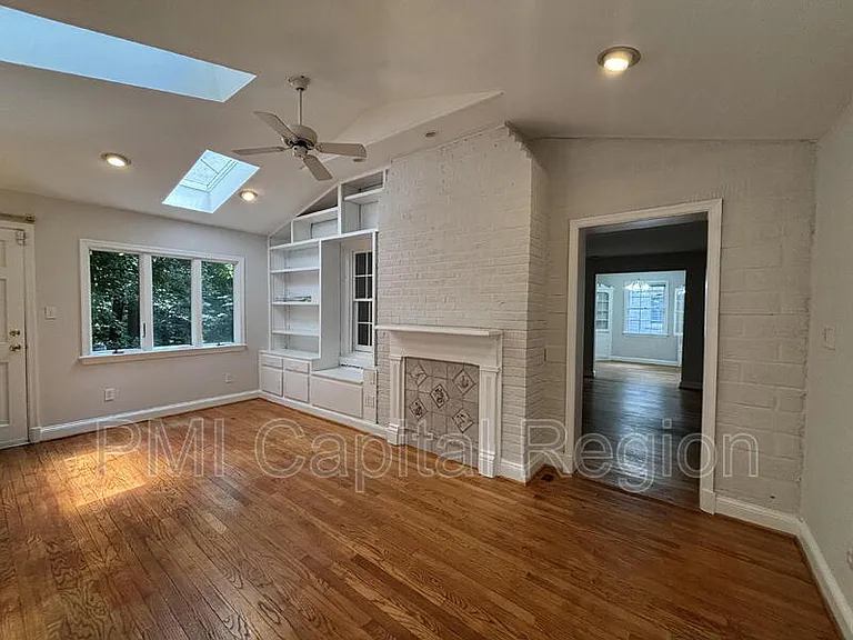 9919 Big Rock Rd — Photo 11