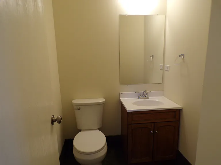 442 S Page St — Photo 11