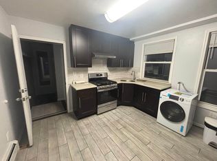 65-61 Hull Ave #3, Maspeth, NY 11378