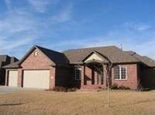 4949 N Sandkey Ct, Wichita, KS 67204