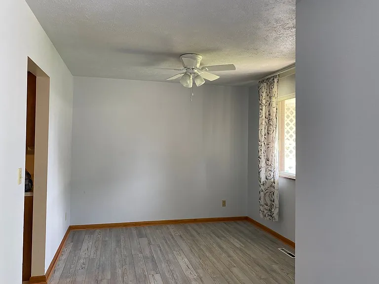 2600 Cleveland Ave — Photo 8