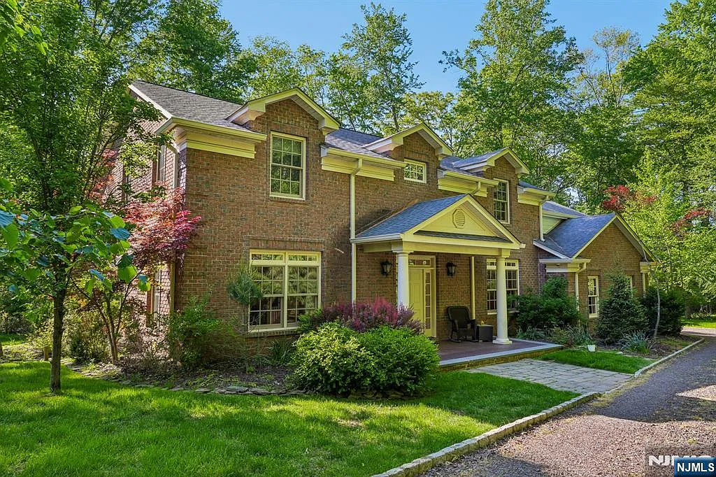 2b Paris Avenue, Northvale, NJ 07647 — Photo 1