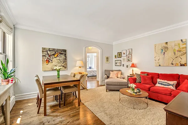 Sold by Compass | media 19