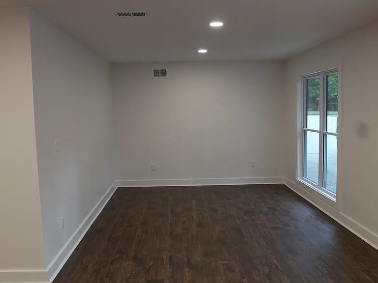 2321 Sims Dr NE — Photo 7