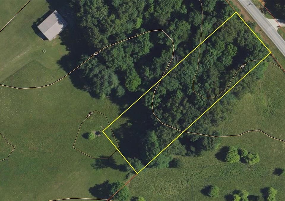 2nd image of 11 Rineyville Blvd