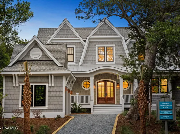 546 Chicamacomico Way, Bald Head Island, NC 28461