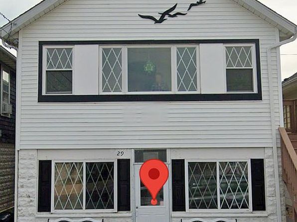 29 L St