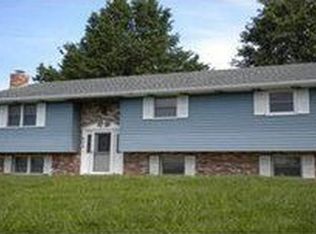 432 Pittsburgh St, New Derry, PA 15671