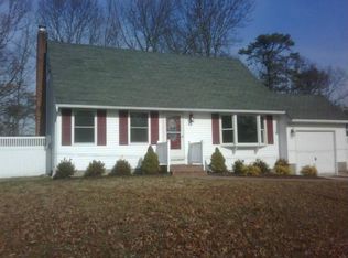 83 Tipton Dr E, Shirley, NY 11967