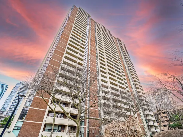 40 Homewood Ave, Toronto, ON
