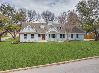 3851 Pelham Rd, Fort Worth, TX 76116