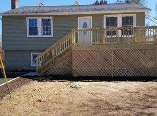 52 N Woody Hill Rd, Bradford, RI 02808