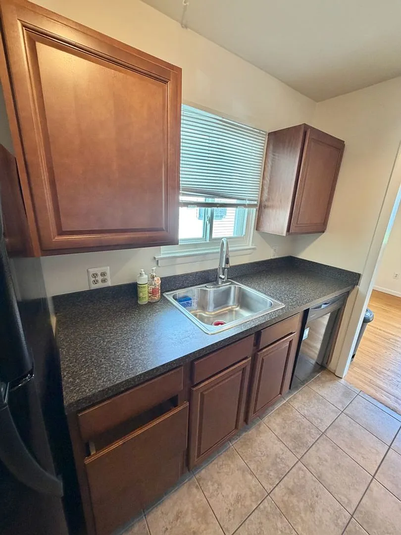 Charming 1-Bedroom Condo in Convenient Fishkill Location — Photo 3