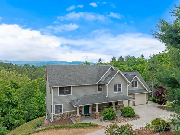 77 Paradise Rdg, Marshall, NC 28753