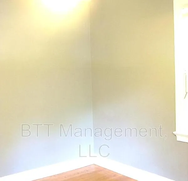 8401 Greenwood Ave #3 — Photo 25