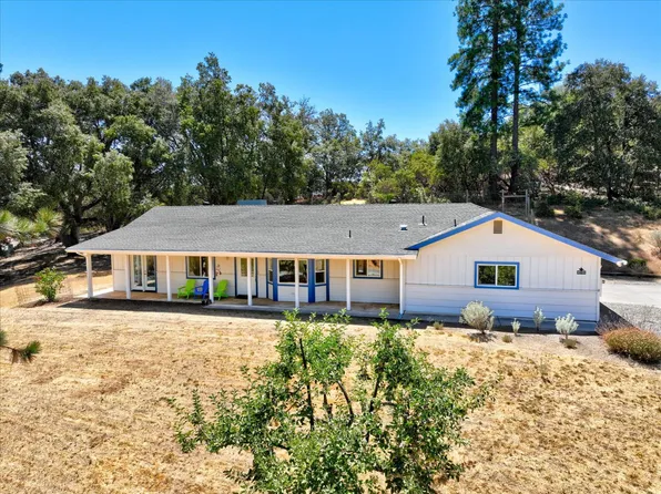 5869 Meadow Ln, Mariposa, CA 95338