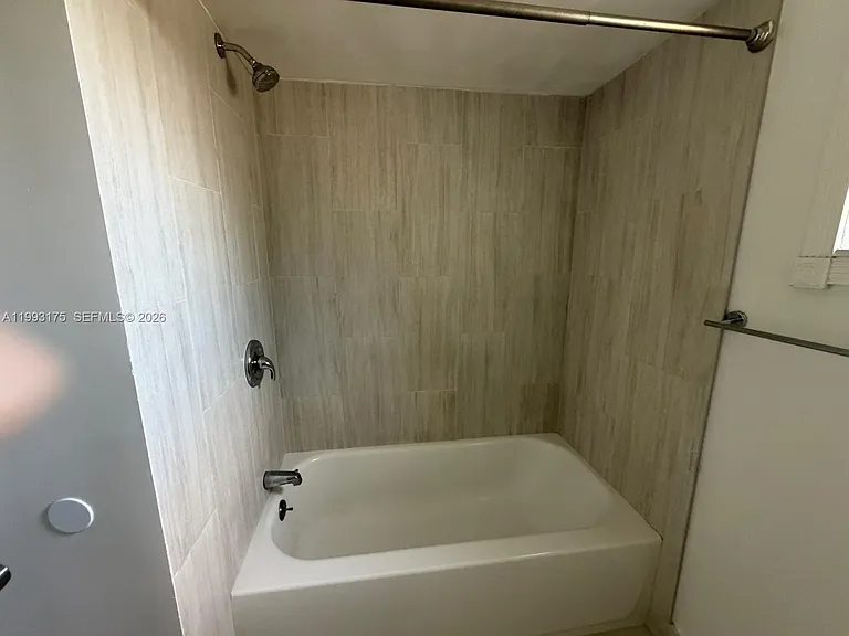 12695 SW 144th Ter — Photo 7