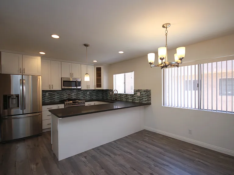 1508 Dixon St #E — Photo 8