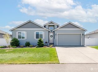 106 Cherry Ln SW, Orting, WA 98360