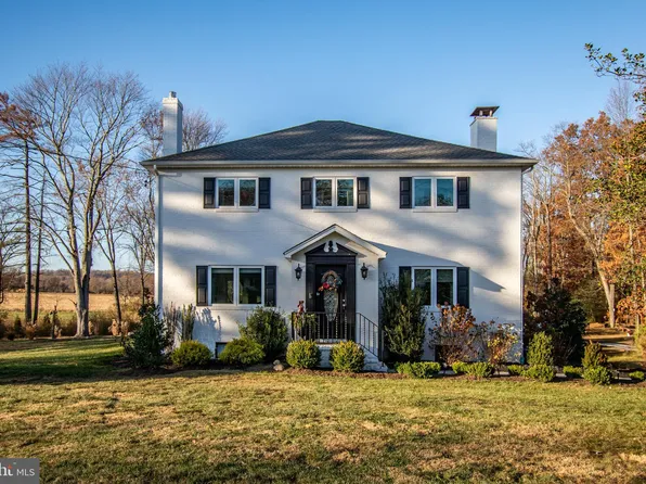 187 Pennington Harbourton Rd, Pennington, NJ 08534