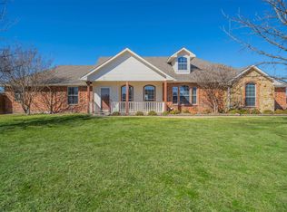5431 Jennifer Ln, Midlothian, TX 76065