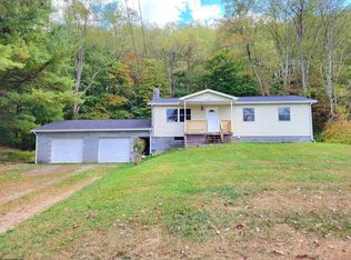 3818 Little Sandy Rd, Bruceton Mills, WV 26525