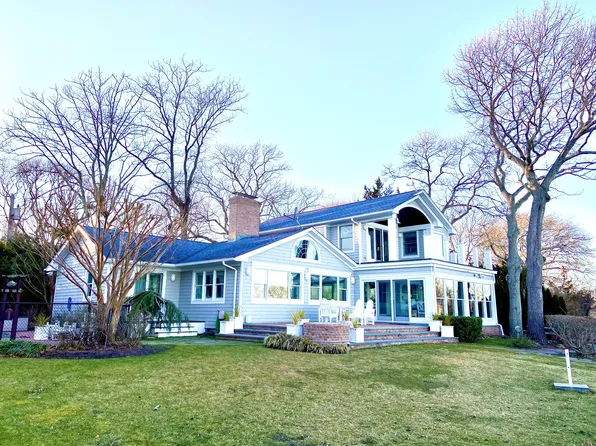 https://photos.zillowstatic.com/fp/278b2c0d769cb3be2fee9c09a9533a47-p_e.webp