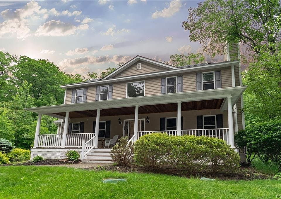 1st image of 55 Stacy Lee Dr