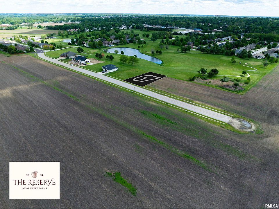 1st image of 67 Applebee Farms Dr