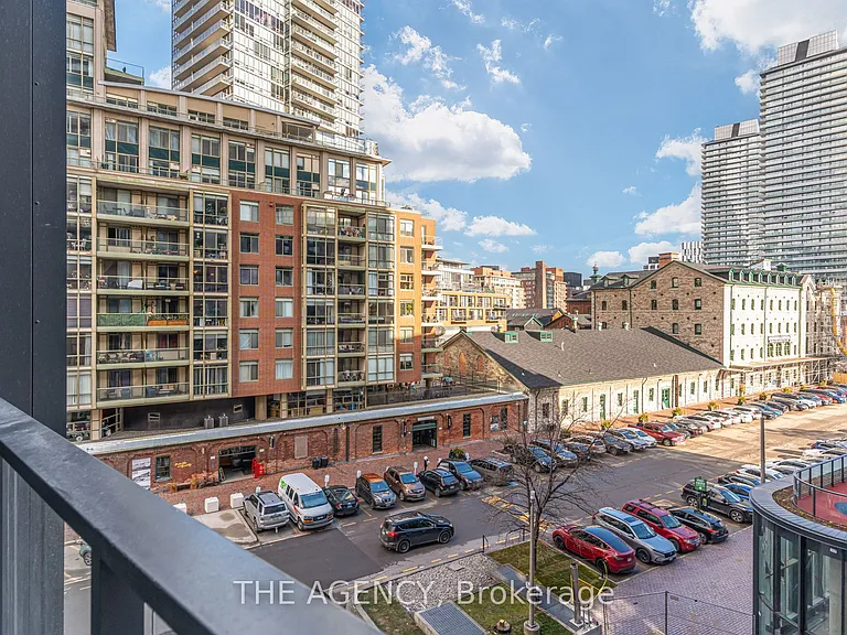 33 Parliament St #429 — Photo 11