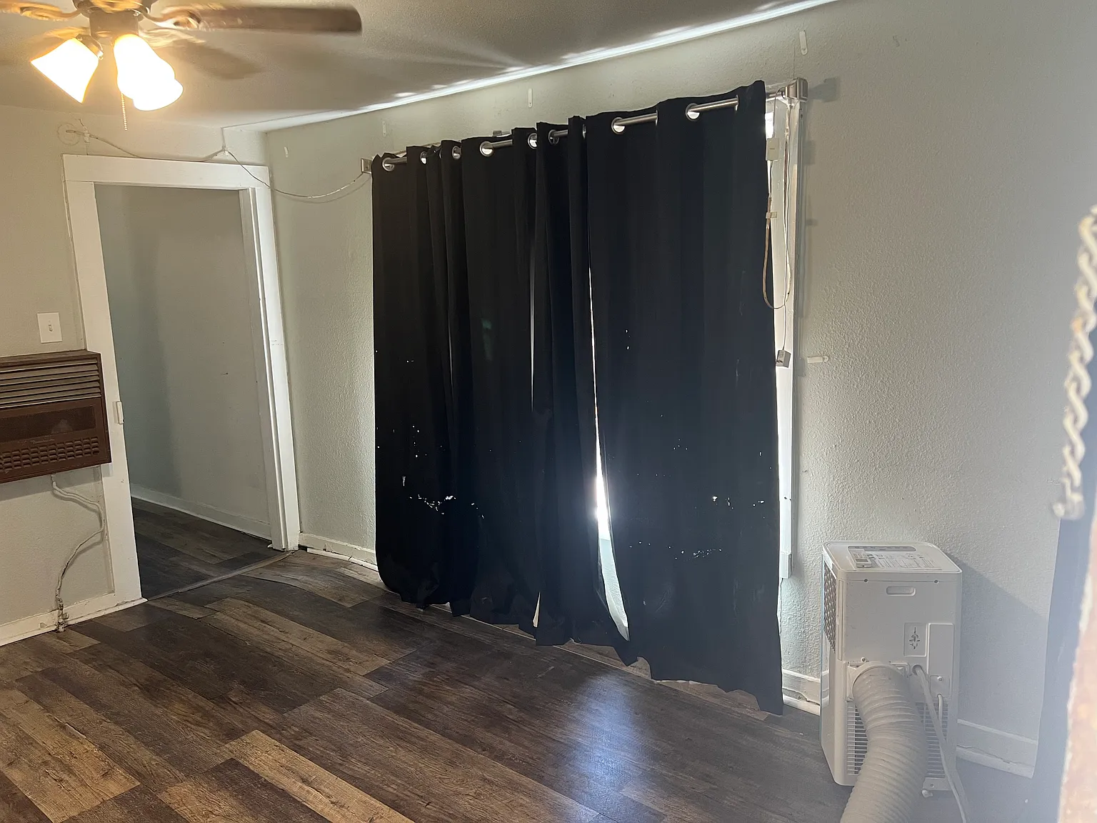 Studio, 360 sqft, $700 — Photo 2
