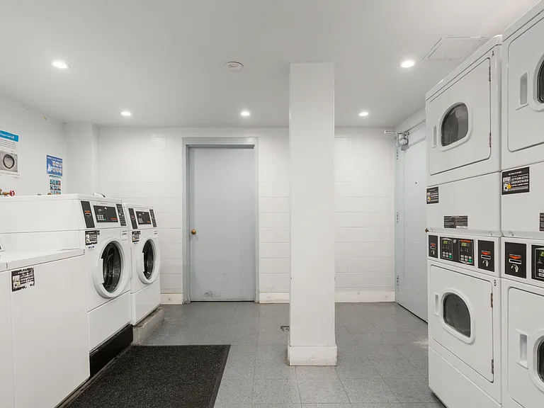 11 W 81st St #1C — Photo 9