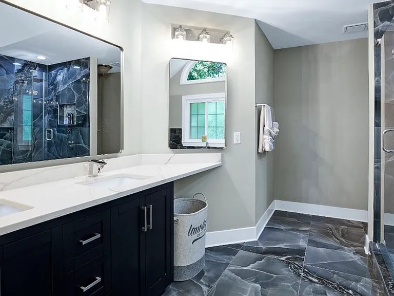 438 Seastone St — Photo 10
