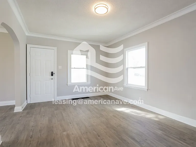 1632631_012_wm_-_bedroom_13611064.jpg