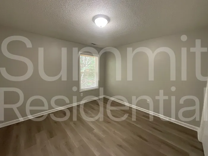 7189 Ravenwood Ln — Photo 18