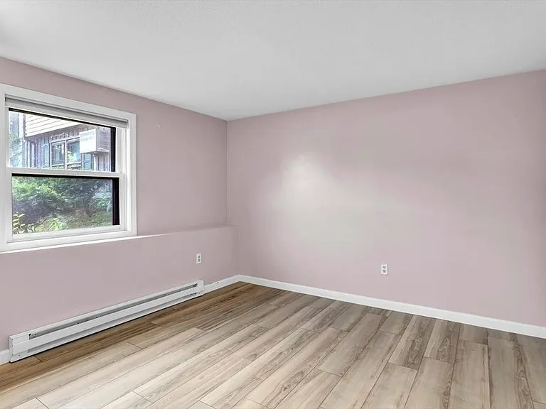 115 South St #114 — Photo 12