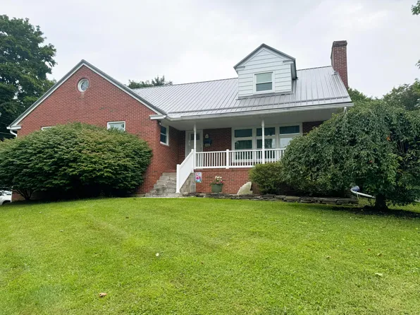 122 Windsor St, Philipsburg, PA 16866