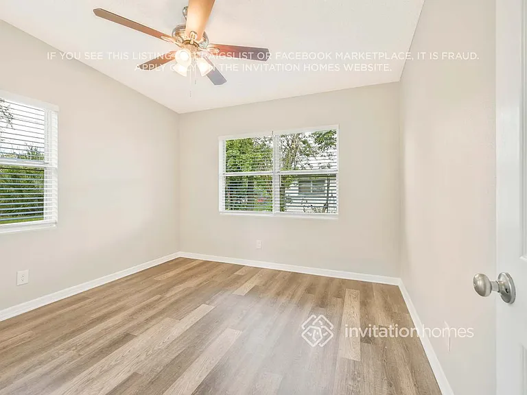 2412 Martinwood Dr — Photo 9