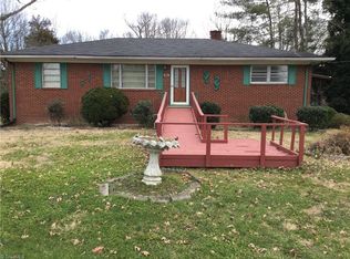 335 Knox Rd, Gibsonville, NC 27249