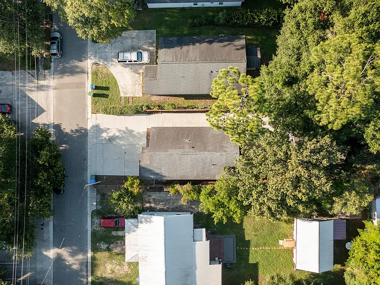 117 Avondale Ave — Photo 21