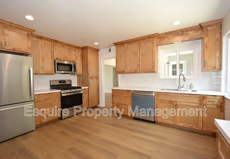 283 Calle Higuera — Photo 8